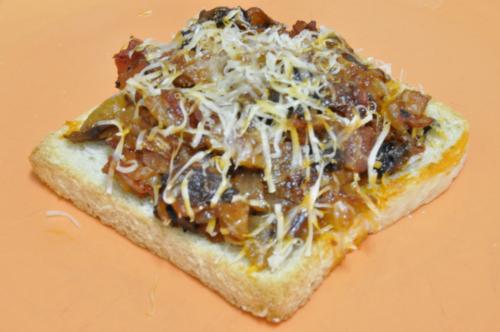 Pražský snídaňový toast  – Snadné recept z Česko kuchyně, hotový za Do 30 minut